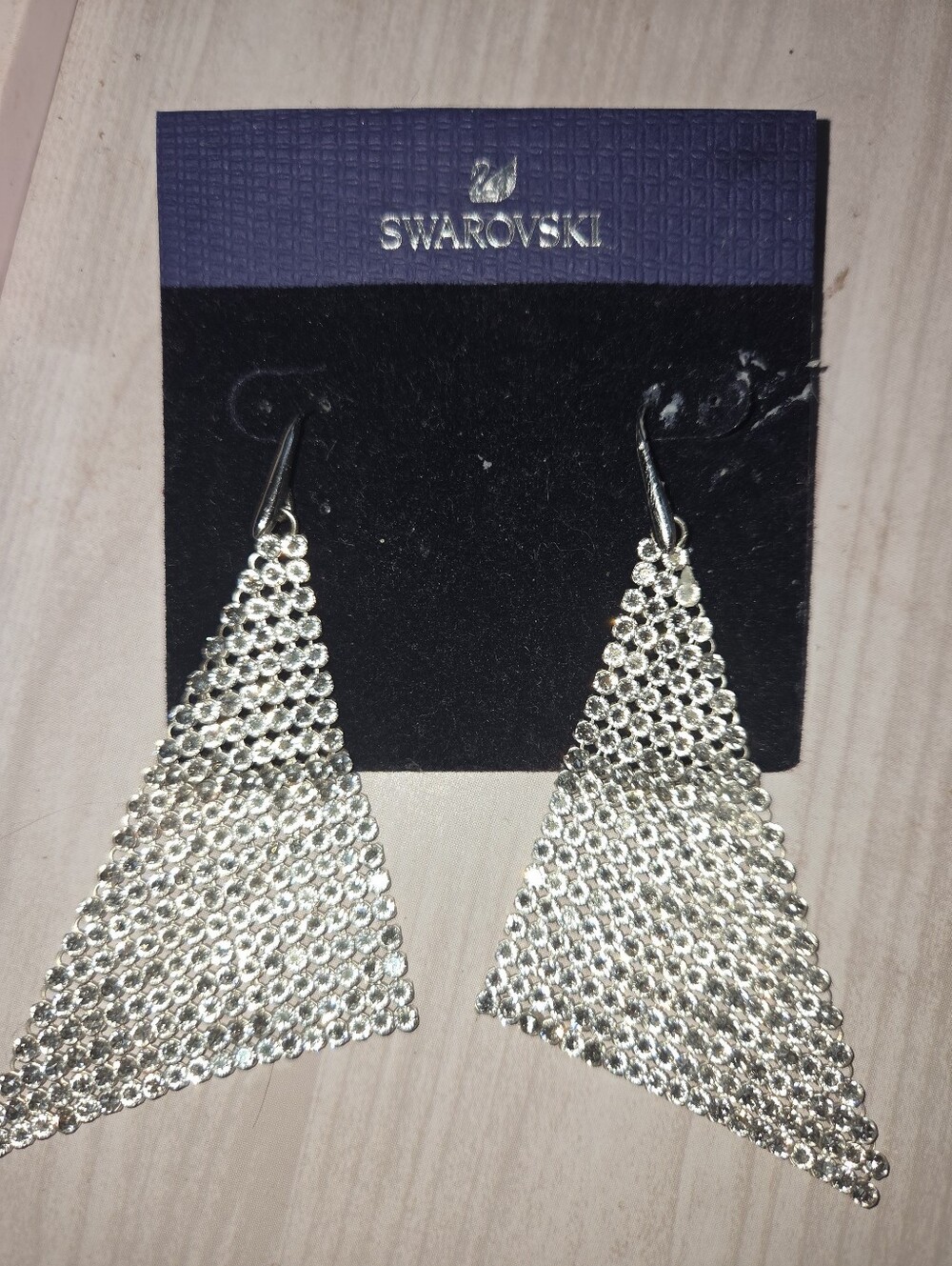 NWT VINTAGE Swarovski Silver Crystal Mesh Triangle Drop Earrings